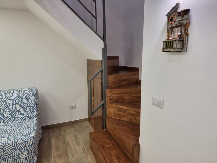 Casa Comoda E Centrale In Quartiere Storico Di Napoli ภายนอก รูปภาพ